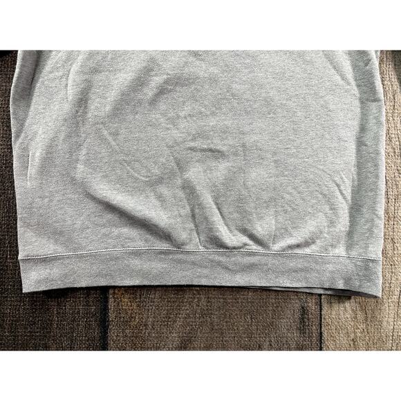 Undefeated Heather Gray Sweatshirt Blue Red Logo five strikes XXL Made In USA - Picture 4 of 7